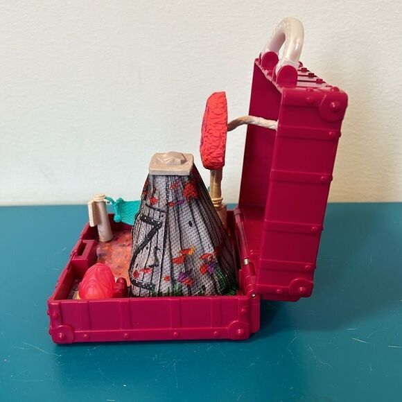 Disney  2019 Frozen Pop Adventure doll house only - Picture 2 of 5